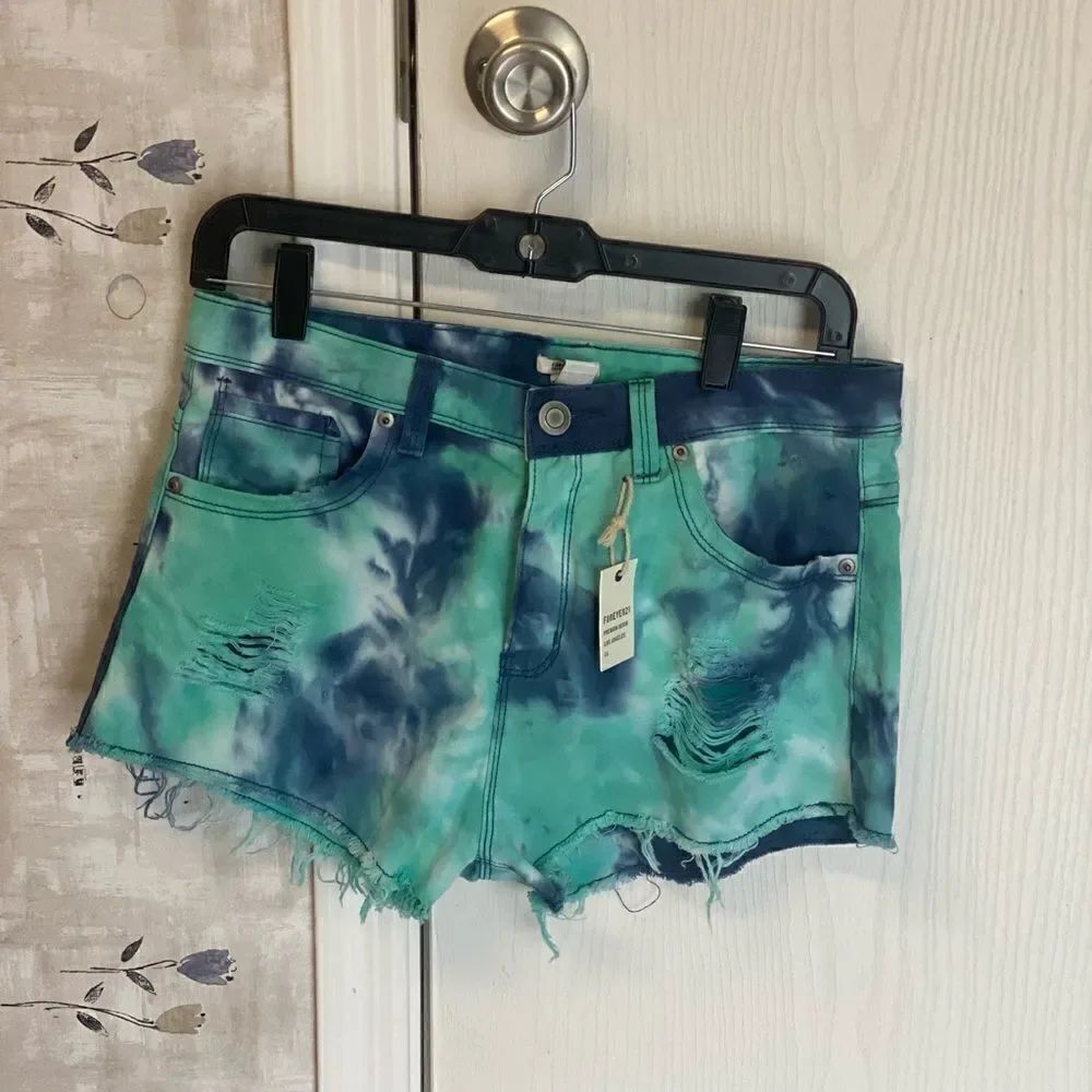 Forever 21 tie dye shorts NWT